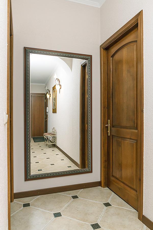 Amazing Two Beds In The Klovskiy Spusk Daire Kiev Dış mekan fotoğraf